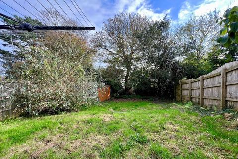 3 bedroom semi-detached house for sale, Boscundle Avenue, Falmouth TR11