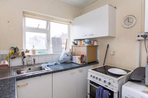 2 bedroom apartment for sale, Dochdwy Road, Llandough