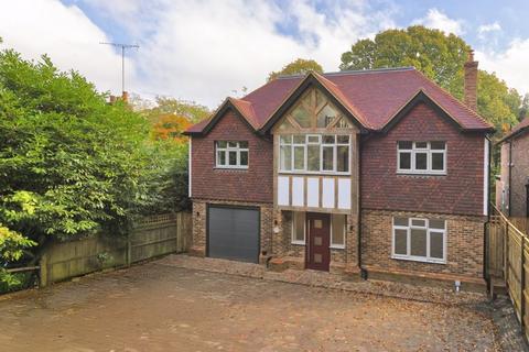 7 bedroom detached house for sale, AVAILABLE NOW -  Weald Road, Sevenoaks Kent TN13 1QJ