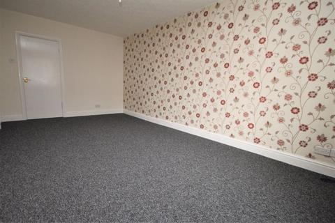 2 bedroom ground floor flat to rent, Ainslie Street GFF, Grimsby DN32