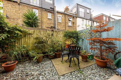 3 bedroom terraced house for sale, Thorpebank Road W12