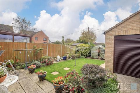 3 High View Drive, Attleborough, NR17 1EZ