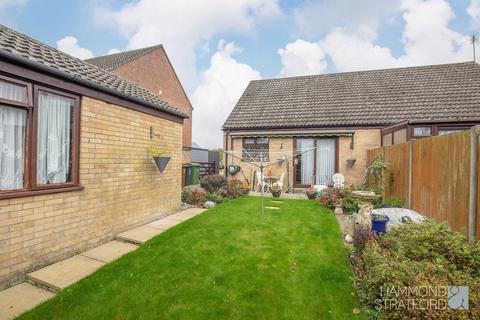 2 bedroom semi-detached bungalow for sale, High View Drive, Attleborough