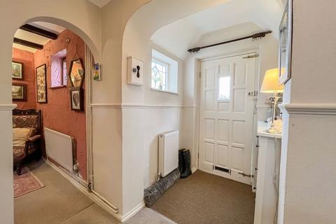 3 Chambley Green, Coven, Wolverhampton, WV9 5DN