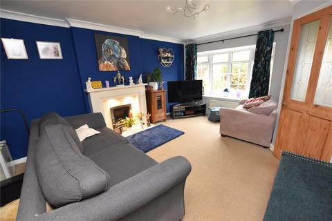 3 bedroom terraced house for sale, The Poplars, Guiseley, Leeds, West Yorkshire