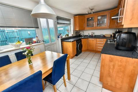 3 bedroom terraced house for sale, The Poplars, Guiseley, Leeds, West Yorkshire