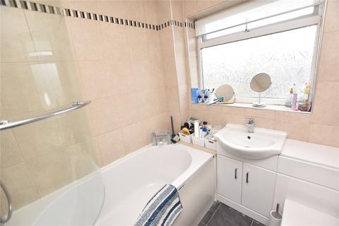 3 bedroom terraced house for sale, The Poplars, Guiseley, Leeds, West Yorkshire