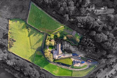 5 bedroom equestrian property for sale, Bank House Cottage, Beestonley Lane, Stainland HX4 9PS