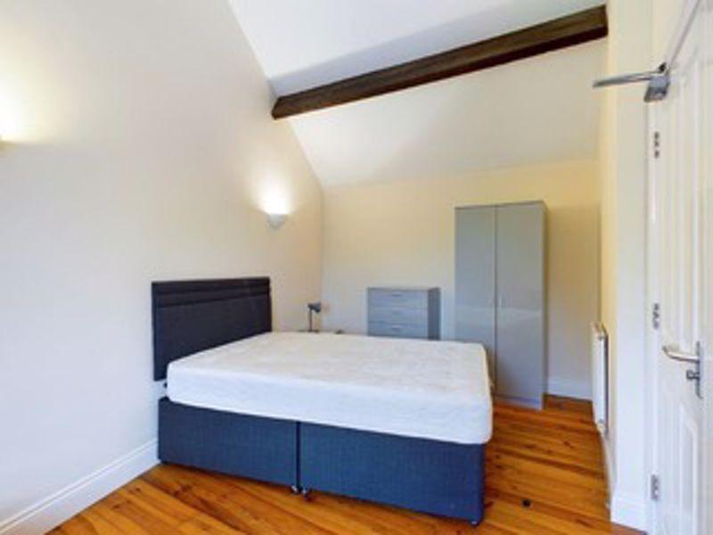 Bedroom (3)