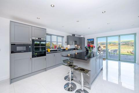 4 bedroom detached house for sale, Mill Lane, Scamblesby, Louth