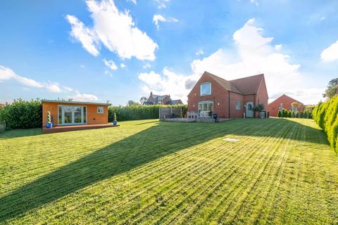 4 bedroom detached house for sale, Mill Lane, Scamblesby, Louth