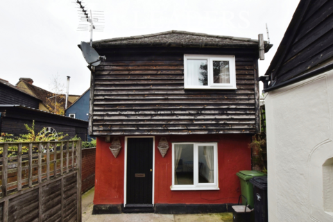 1 bedroom detached house to rent, High Street. Dunmow, Essex, CM6