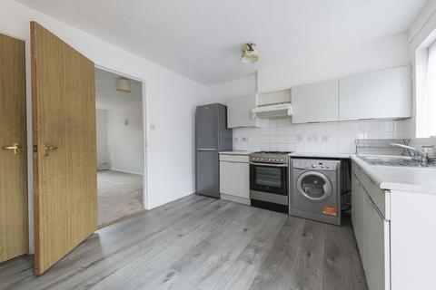 2 bedroom terraced house to rent, Garton Place, Wandsworth