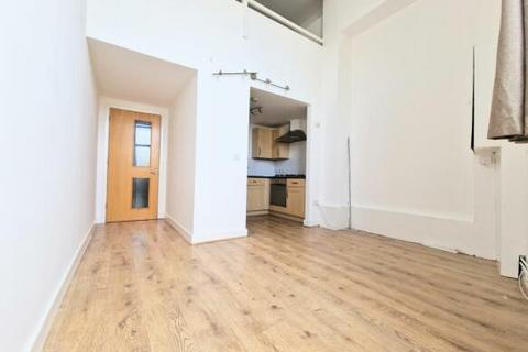 1 bedroom apartment for sale, Freehold Street, Kingsthorpe Hollow, Northampton NN2