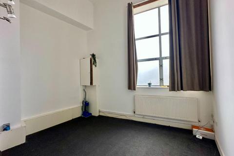 1 bedroom apartment for sale, Freehold Street, Kingsthorpe Hollow, Northampton NN2