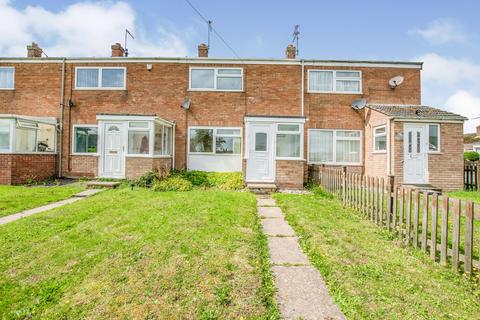 2 bedroom terraced house to rent, Lloyds Avenue, Kessingland, Lowestoft NR33