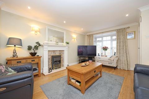 26 Caspian Grove, Stoke-on-trent, ST4 8RX