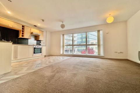 2 bedroom apartment to rent, Two Bed Apartment Moon Street CIty Centre-Viewing by appointment