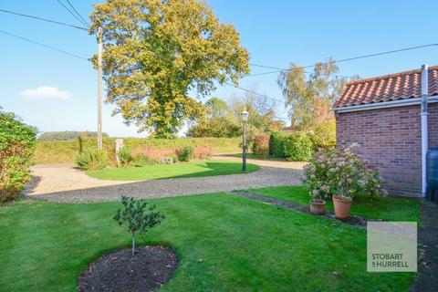 2 bedroom bungalow for sale, King Street, Norwich NR12