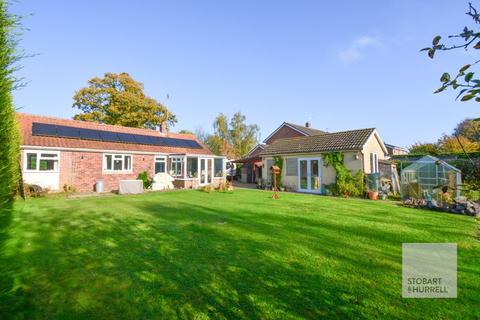 2 bedroom bungalow for sale, King Street, Norwich NR12