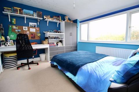 19 Mortimer Road, Botley, Southampton, SO30 2EN