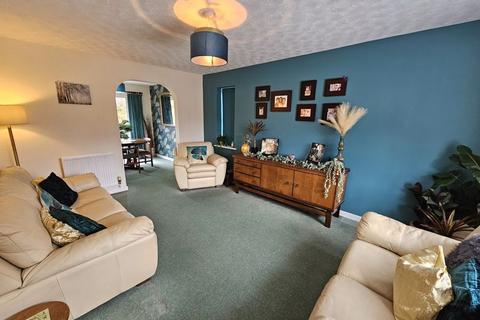 4 bedroom detached house for sale, Primrose Close, Preston PR4