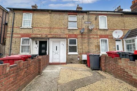 2 bedroom terraced house to rent, Grays Road, Slough, SL1