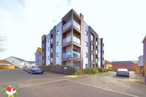 2 bedroom apartment for sale, Lime Tree Court, Lime Tree Avenue, Hardwicke, Gloucester