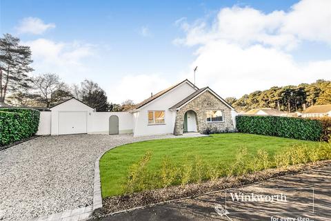 4 bedroom bungalow for sale, Willow Way, Dorset BH22