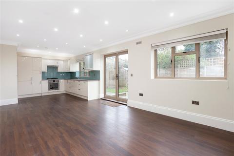 5 bedroom detached house to rent, Askew Crescent, London W12