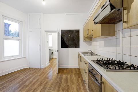 3 bedroom apartment for sale, Amesbury Avenue, Streatham Hill SW2