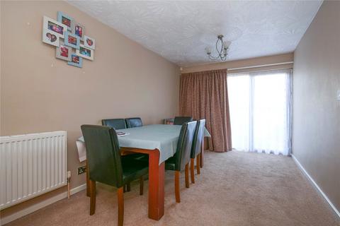 4 bedroom end of terrace house for sale, Fourlands Gardens, West Yorkshire BD10