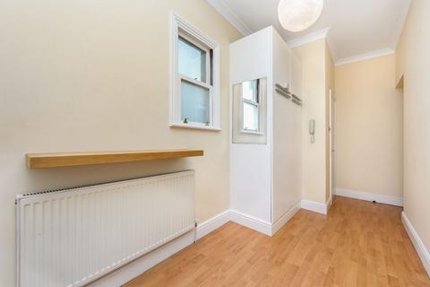 1 bedroom apartment to rent, Torriano Avenue, London, NW5