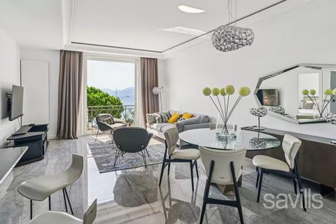 1 bedroom flat, Cannes, 06400, France