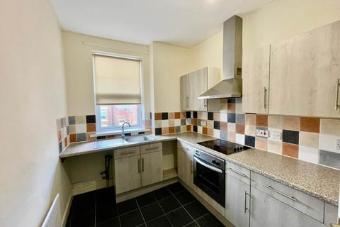 2 bedroom flat to rent, Chandos Street, Gateshead NE8