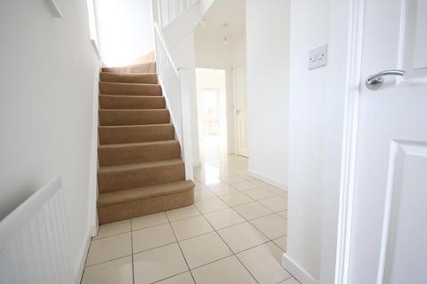 4 bedroom townhouse to rent, Edgware HA8