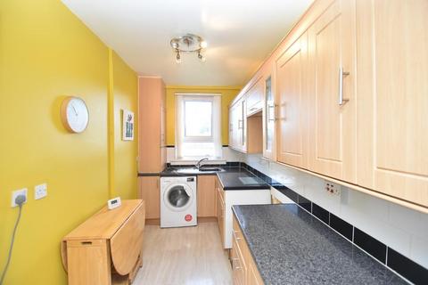 2 bedroom flat for sale, Robroyston Avenue, Provanmill, Glasgow, G33 1EG