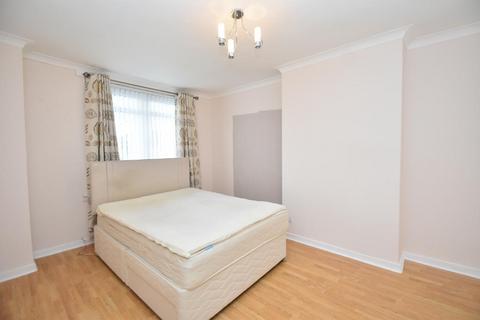 2 bedroom flat for sale, Robroyston Avenue, Provanmill, Glasgow, G33 1EG