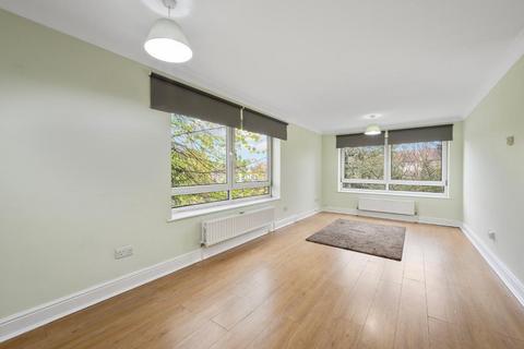 2 bedroom flat to rent, Pollard Road, Morden, SM4 6EB