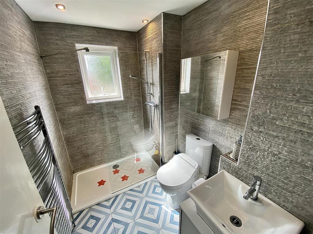 Shower Room/WC