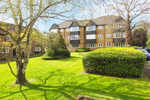 2 bedroom flat for sale, River Meads, Stanstead Abbotts