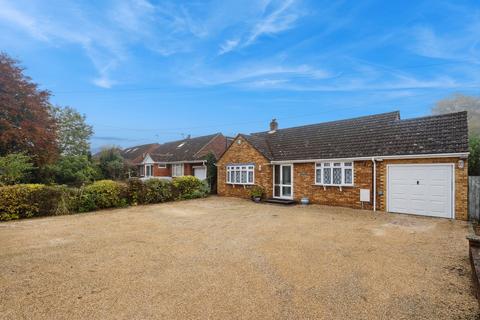 3 bedroom detached house for sale, Wellington Avenue, Princes Risborough HP27