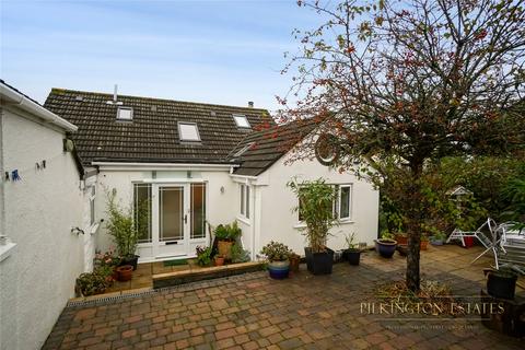 2 Barn Park, Saltash, PL12 6HG