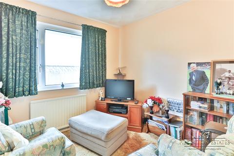 12 Little Point Crescent, Millbrook, Torpoint, PL10 1DN
