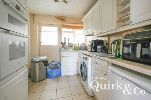 2 bedroom terraced house for sale, Methersgate, Basildon, SS14