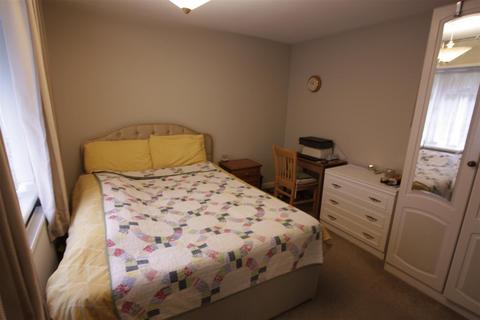 undefined, East Drive, Watford