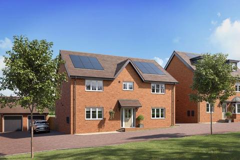 5 bedroom detached house for sale, Plot 93, The Stratford at Castlefield Park, Toddington Road LU5