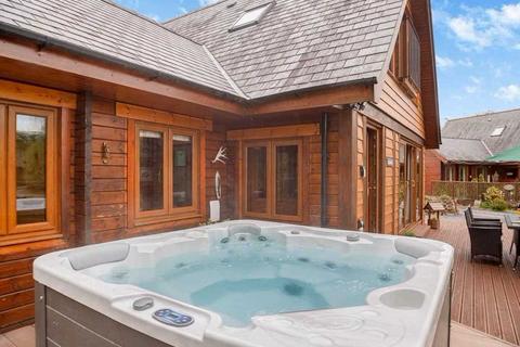 3 bedroom detached house for sale, Cadnant,Anglesey Lakeside Lodges, Llandegfan, Llandegfan