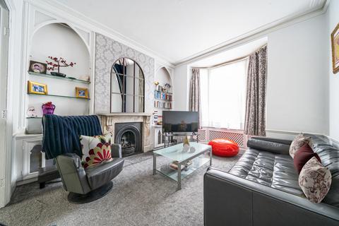 4 bedroom terraced house for sale, Macfarlane Road, London, W12