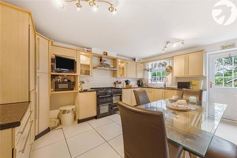 4 bedroom terraced house for sale, Warwick Way, Dartford, Kent, DA1